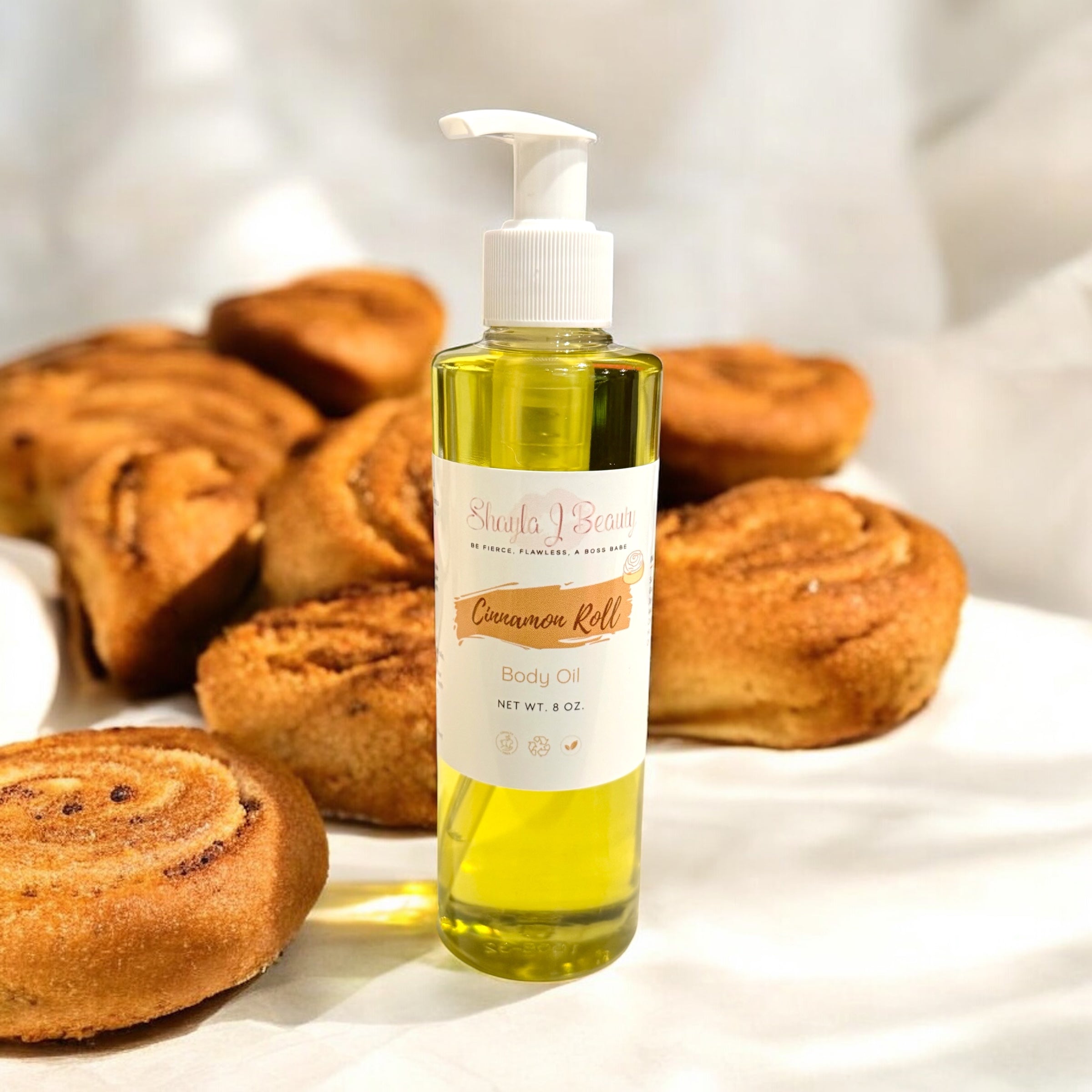 Cinnamon Roll Body Oil image 0